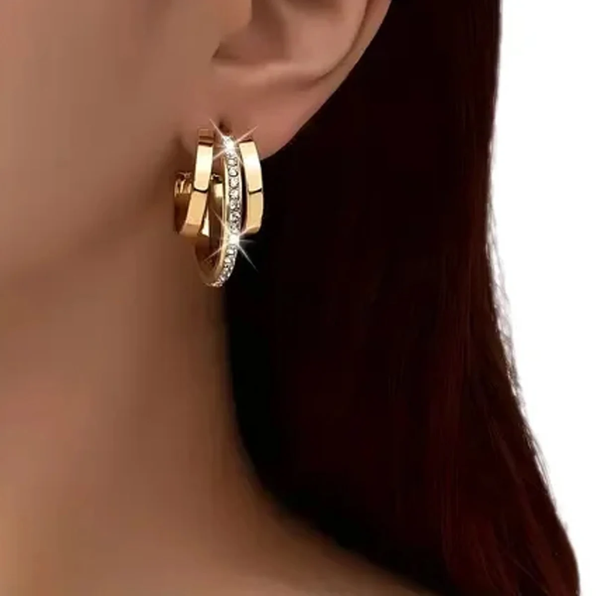 

1 Pair of Gold Earrings Simple Female Geometric C shaped Diamond Studded Retro Metal French Style Earrings