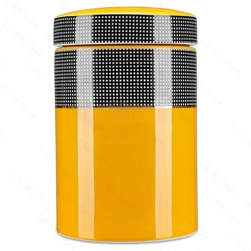 Cigar Tube, Cuban Cigar Humidifier, Travel Portable Cigar Humidifier Box for Keeping Cigars Fresh on the Go