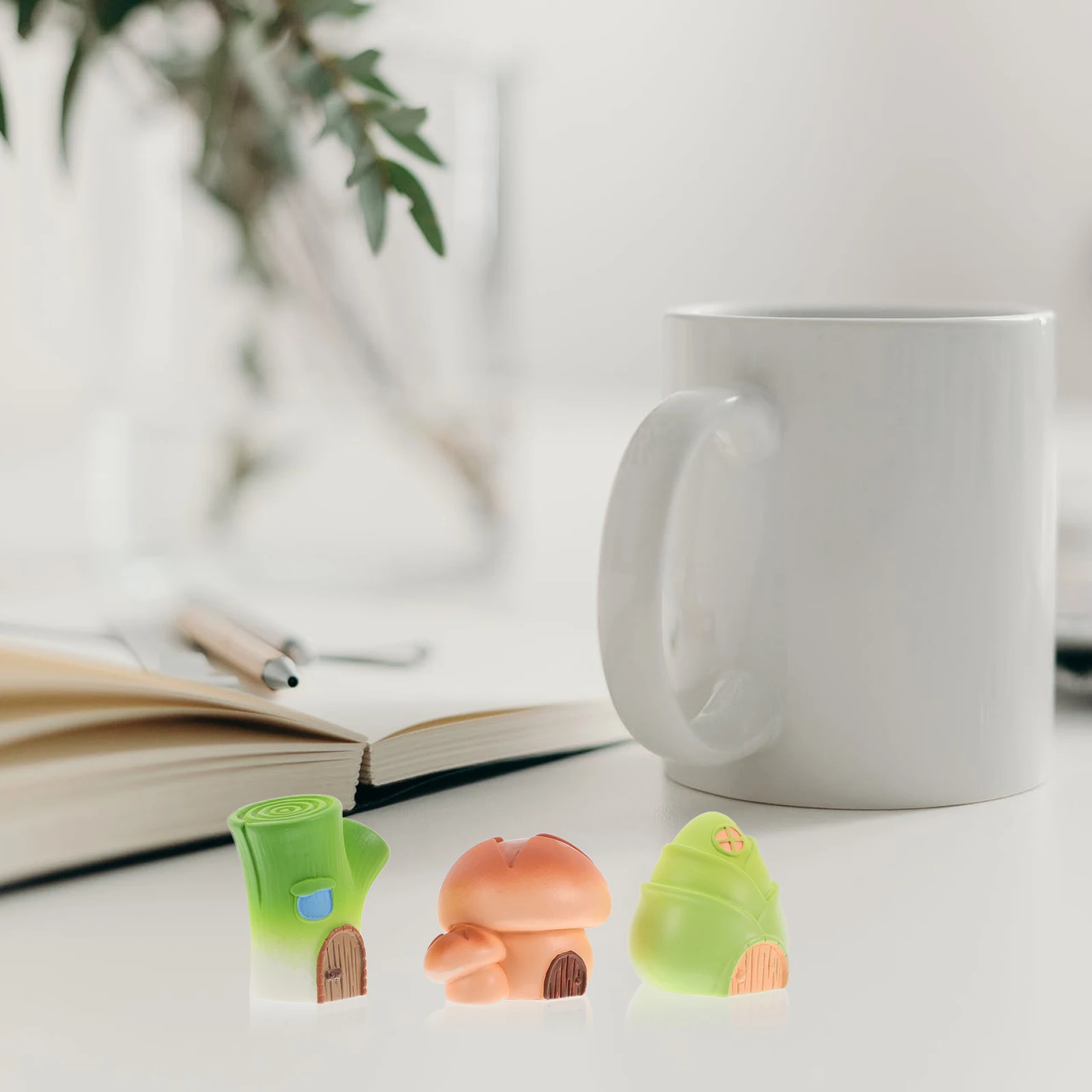 

6pcs Miniature Ornament Resin Tiny Home Garden Decor Landscape Hut Terrarium Decoration Compact Design Micro