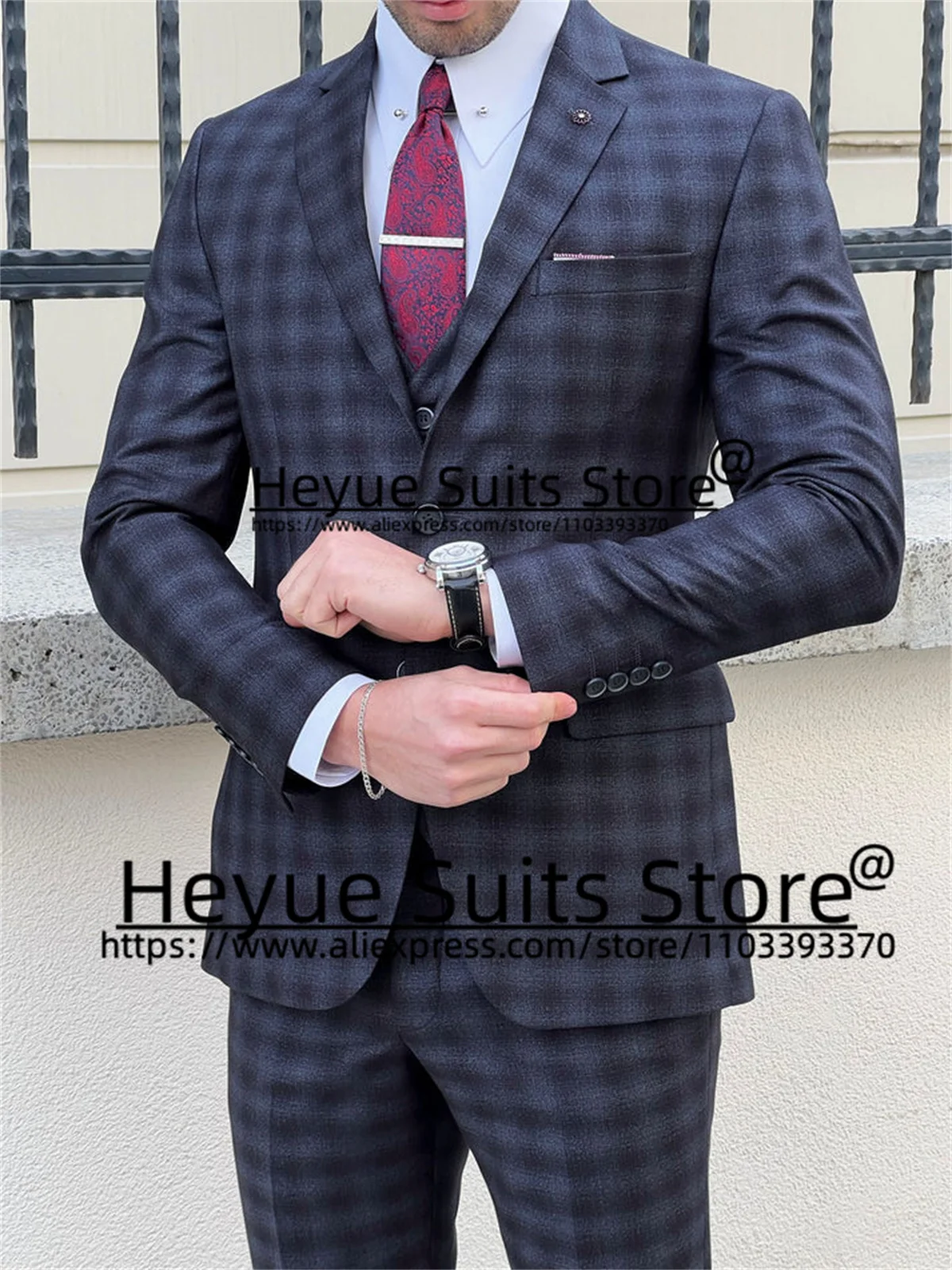 2024 Italiaanse Stijl Kantoorwerk Geruite Pakken Voor Heren Slim Fit Gekerfde Revers Bruidegom Smoking 3 Stuks Sets Traje Hombre Talla Grande