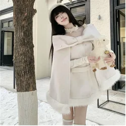 Fall Winter Celebrity Elegant Lady Big Bow Woolen Cloak Fur Hem Loose Tweed Cape Ponchos Fashion Warm Trench Overcoat for Women