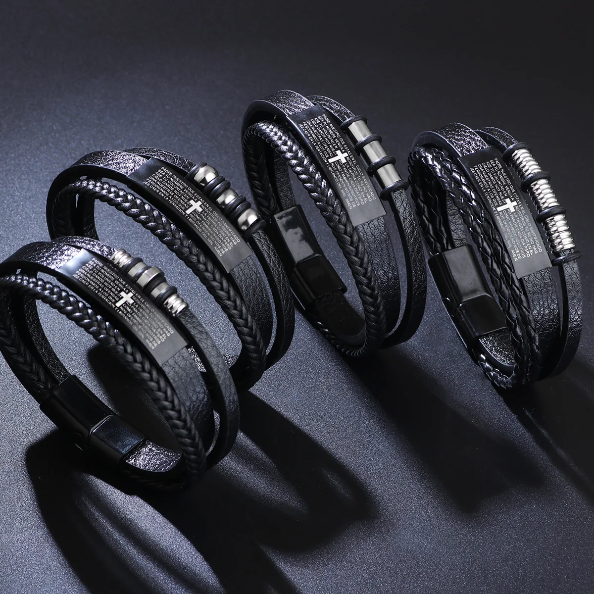 Men Triple Layer Braided Leath - Magnetic Clasp Cosplay recension och pris