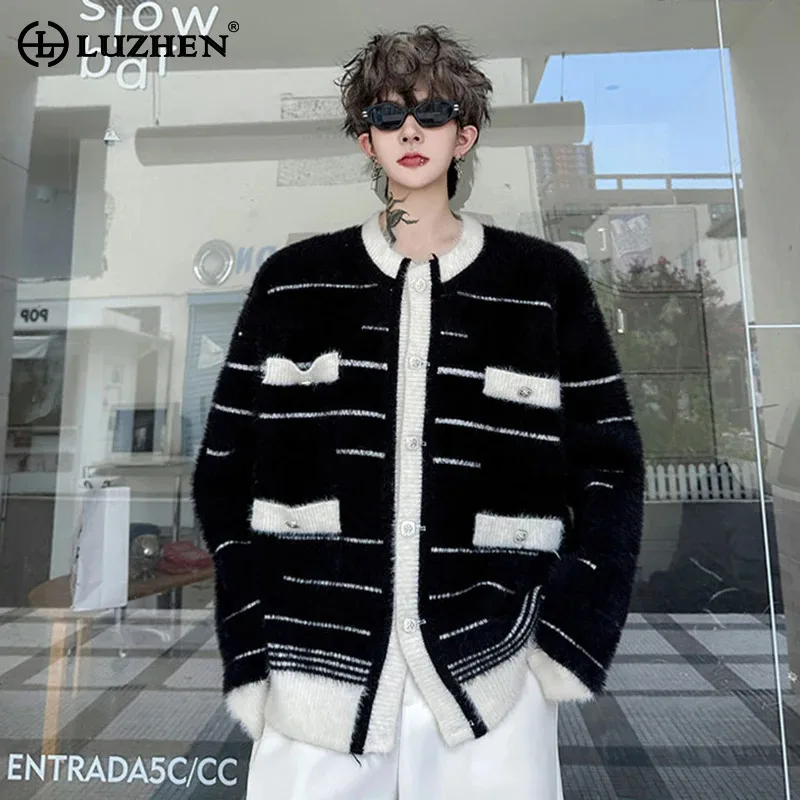 

LUZHEN Color Contrast Design Original Streetwear 2025 Winter Fashion High Quality Knitted Cardigan Men's Handsome Sweater JY4833