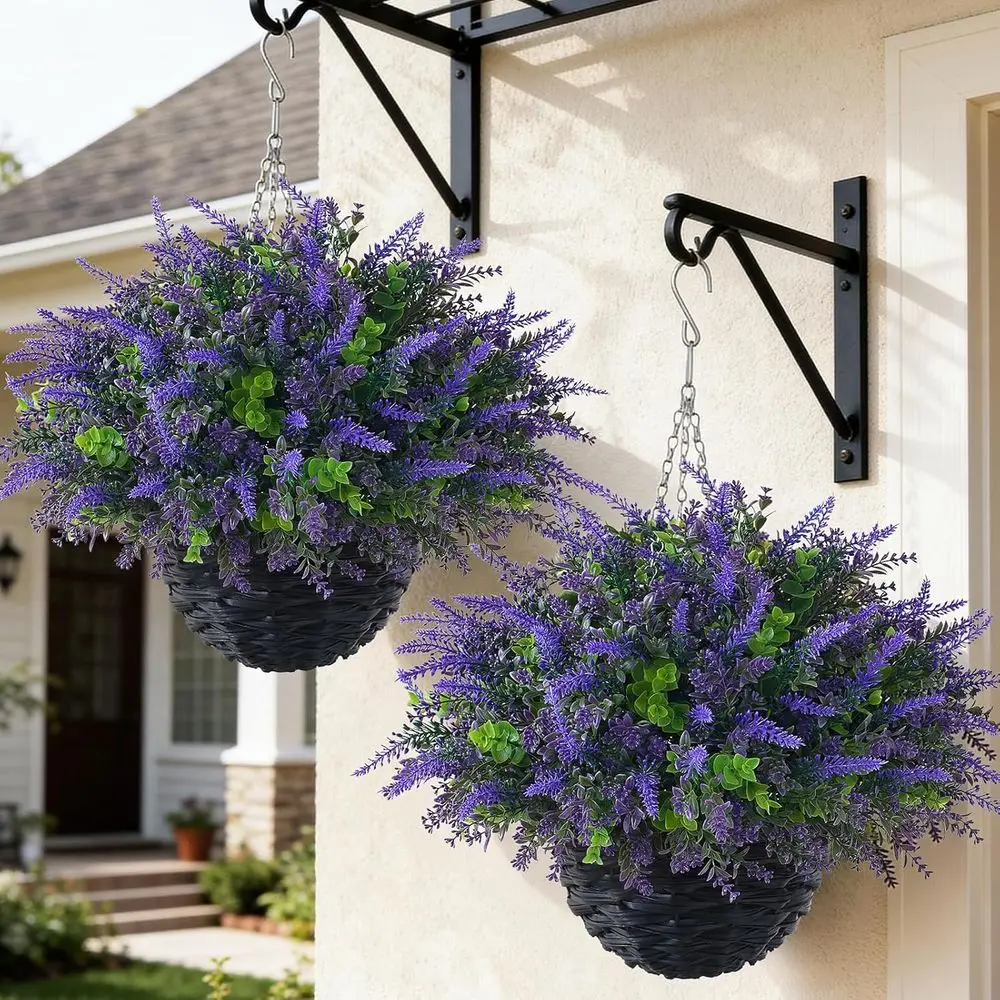 

UV-Resistant Artificial Lavender & Eucalyptus Hanging Basket for Outdoor Spaces, Suitable for Porch, Window, Garden, and Yard De
