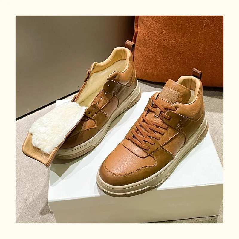 

Luxury Men's Casual Shoes Plush Warm Comfortable Sneakers Russian Winter High Top Shoes