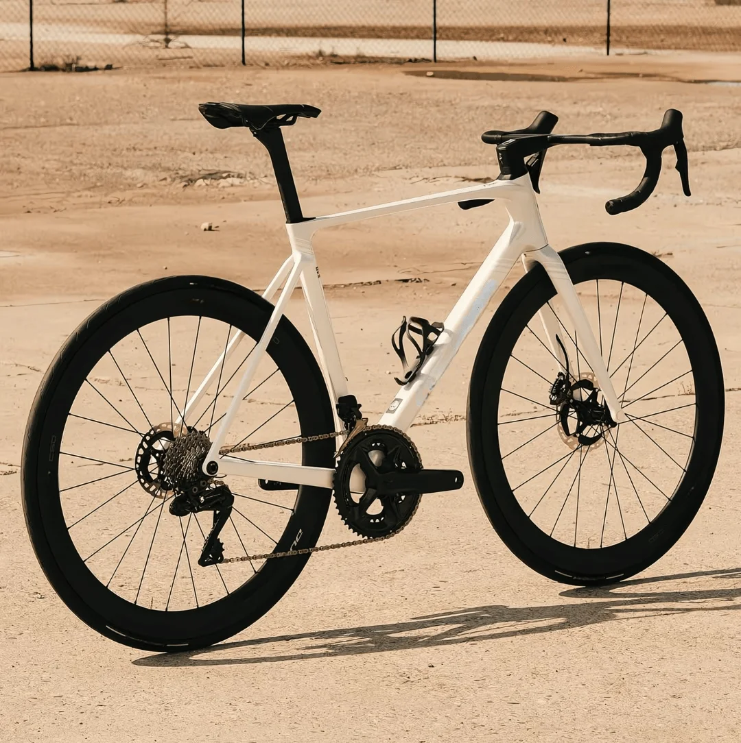 

T1200 aerodynamic carbon fiber bicycle V5RS, carbon fiber frame set, handlebars, front fork, seat tube, frame, accessories