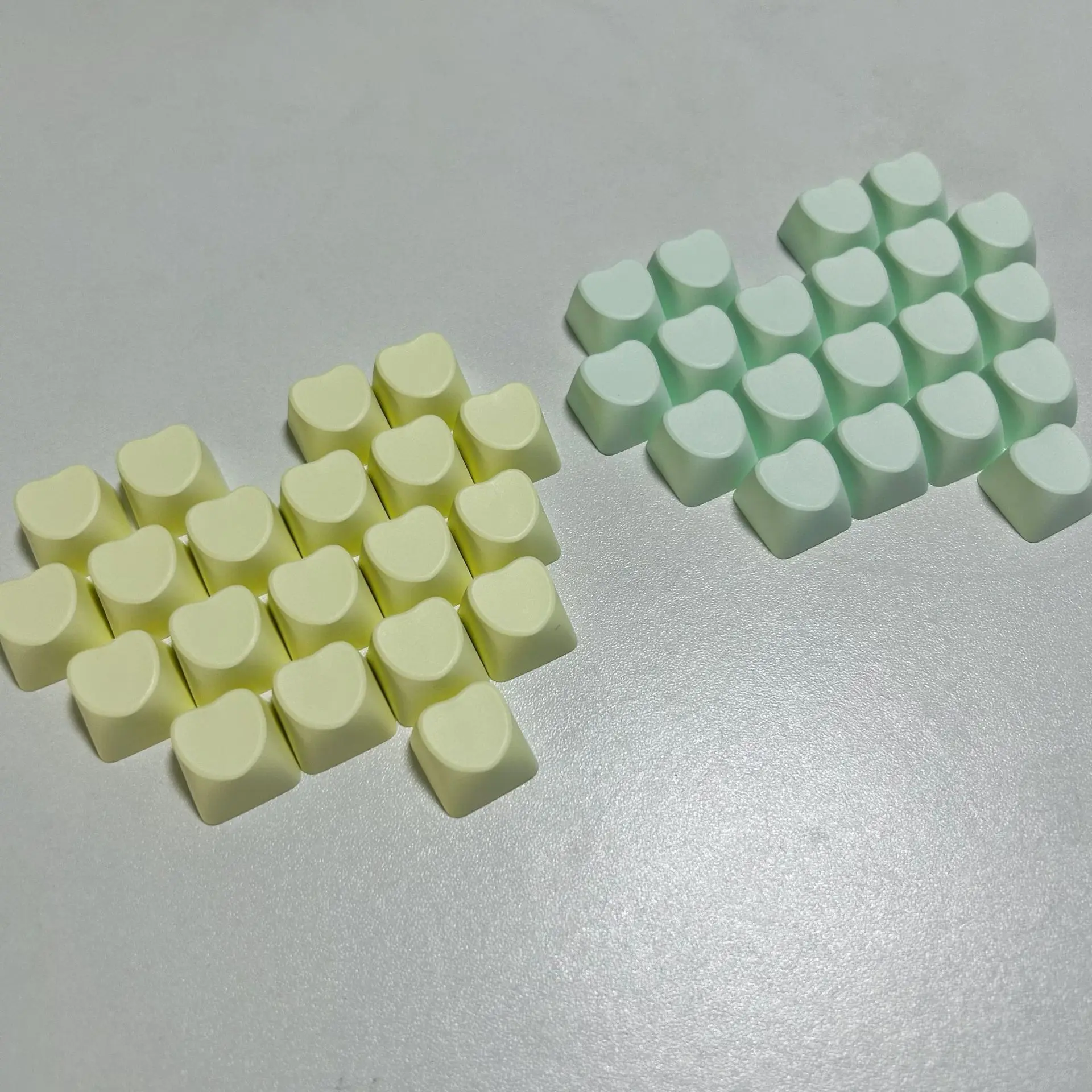 Fingertip Stress Relief Spielzeug Makronen Liebe Herz Clicker Spielzeug ECD Mechanische Tastatur Neuheit Zappeln Spielzeug Schlüssel Anhänger Mit Licht