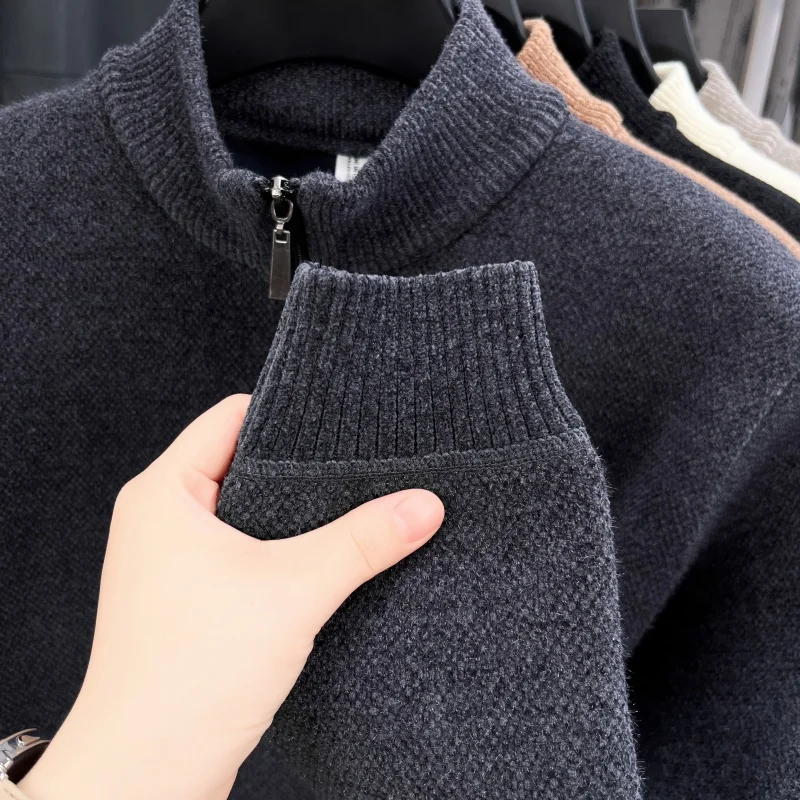Luxuriöser Herren-Langarm-Strickpullover mit halbem Reißverschluss, Pferde-Stickerei, Stehkragen, Winter-Neuheit, Warmer, Stilvoller, Verdickter Herrenpullover – Detail 5