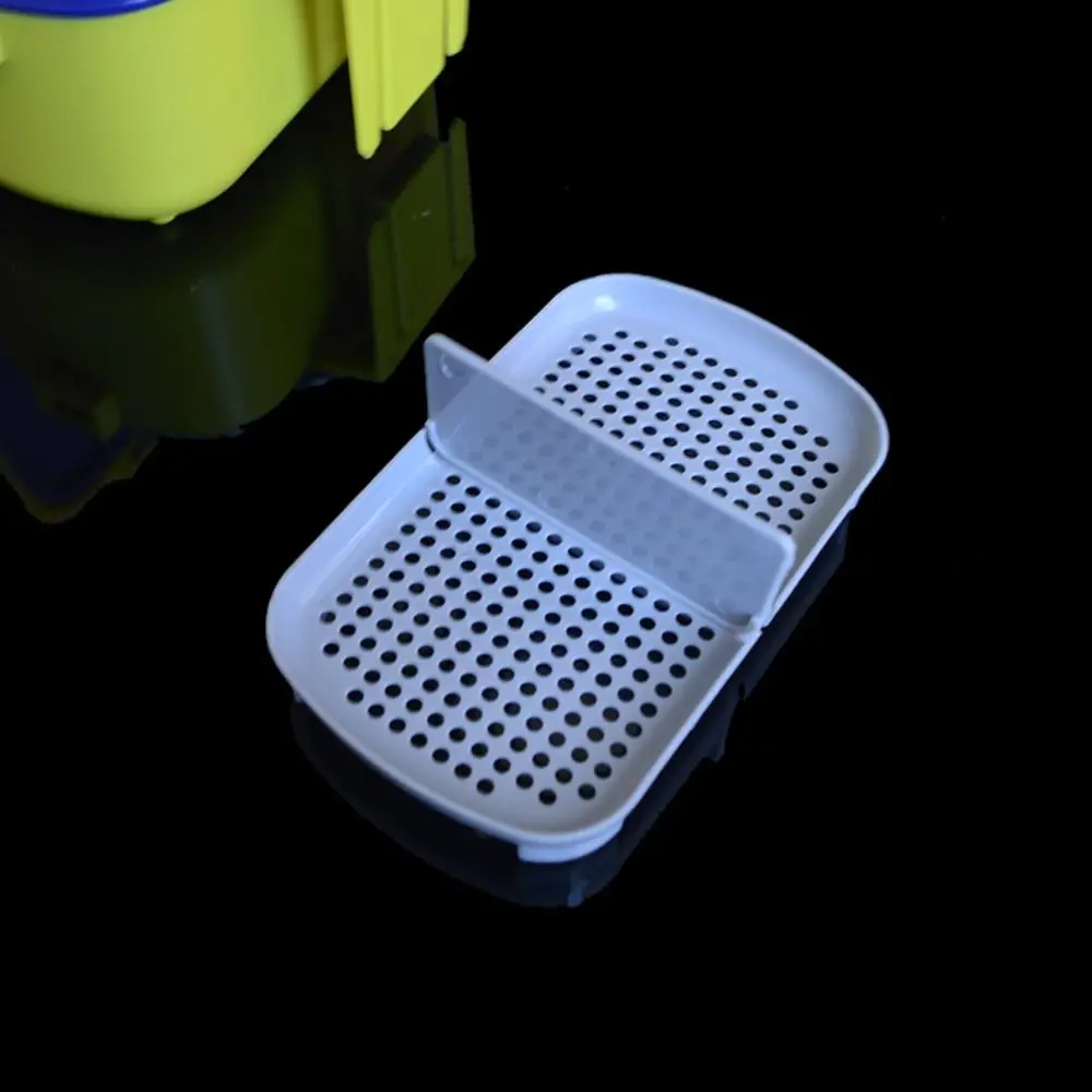 Breathable Fishing Bait Box Moisture-Retaining Storage Container Live Baits Box Insulated Fishing Lures Red Worm Tackle Box