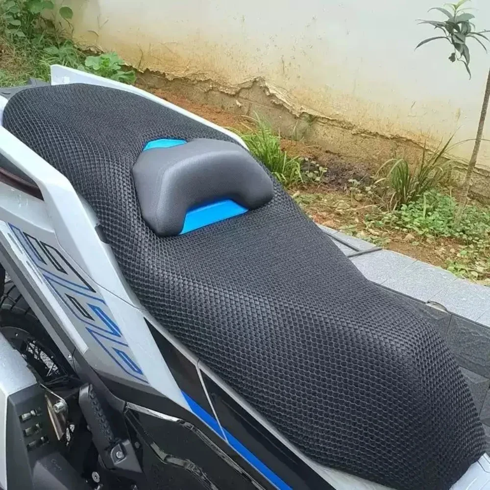 FOR ZONTES 368G 368G 368K Heat-resistant and breathable motorcycle seat cover with 3D honeycomb mesh for sun protection.