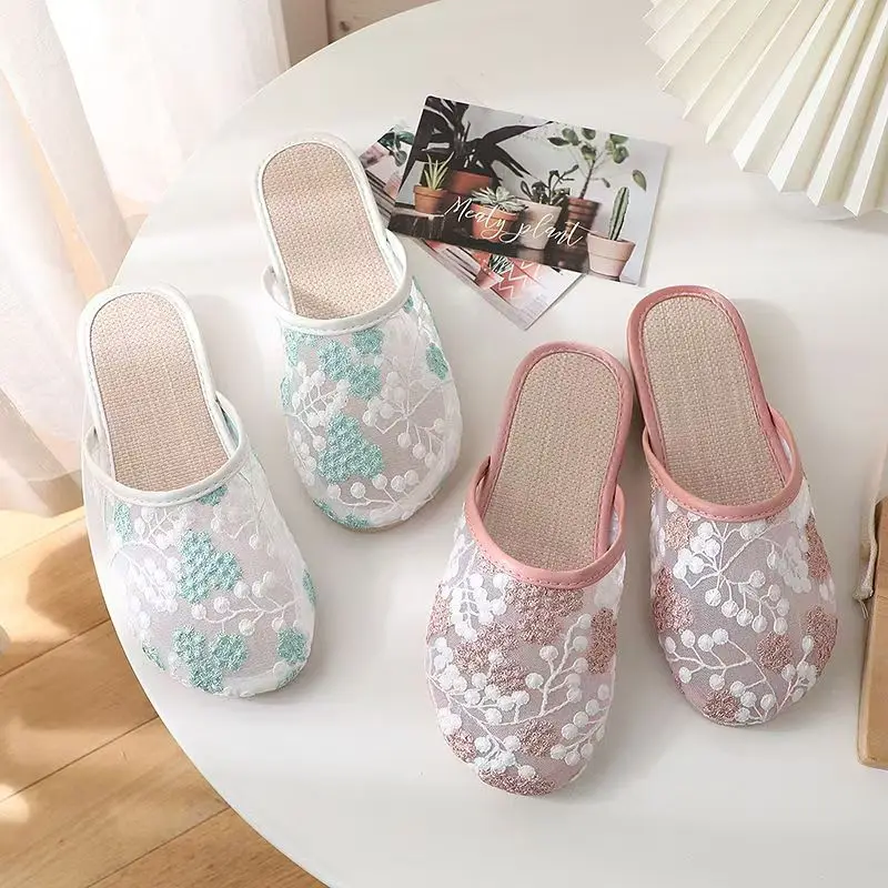 شباشب أغطية رأس مطرزة عصرية، مضادة للانزلاق، مقاومة للاهتراء، مزيلة للروائح الكريهة، ماصة للعرق، صنادل جميلة وغير رسمية