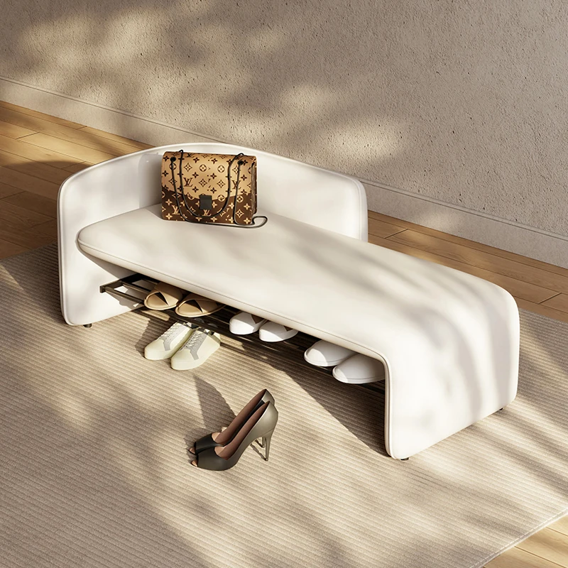 كبار تغيير الأحذية البراز عند مدخل المنزل، شقة صغيرة، يرتدي الأحذية عند المدخل #2