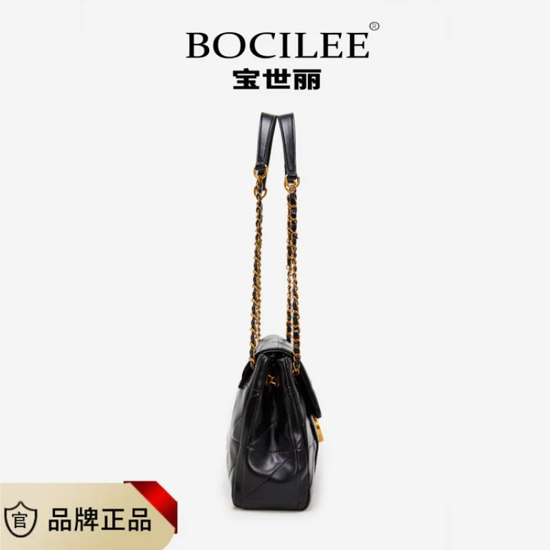 Tas Selempang Wanita Terbuat Dari Kulit Premium Menampilkan Gaya Harian yang Trendi dan Elegan ala Paris ​