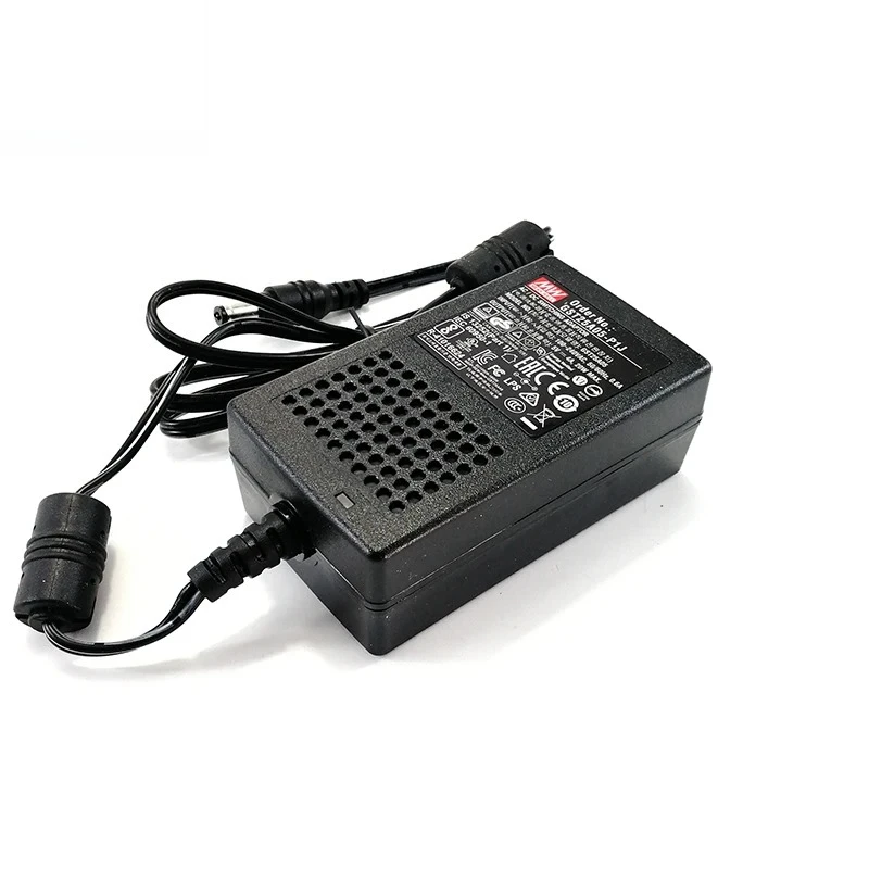 

GST25A05-P1J MEAN WELL Промышленный настольный адаптер 110 В/220 В переменного тока на 5 В постоянного тока 4A 20 Вт Адаптер Meanwell Level VI Импульсный источник питания