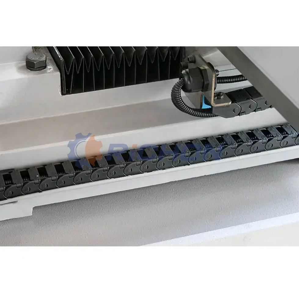 ZAY7045FG Pro Max آلة الحفر والطحن الصناعية آلة طحن الحفر برأس التروس لأعمال المعادن