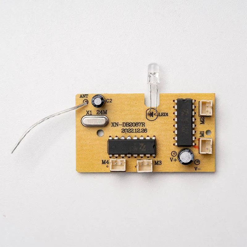 Q137 RC カーバッテリー 7.4v 900 Mah/モーター/ボディシェル/タイヤ/Q137 RC カースペアパーツ HY137 部品