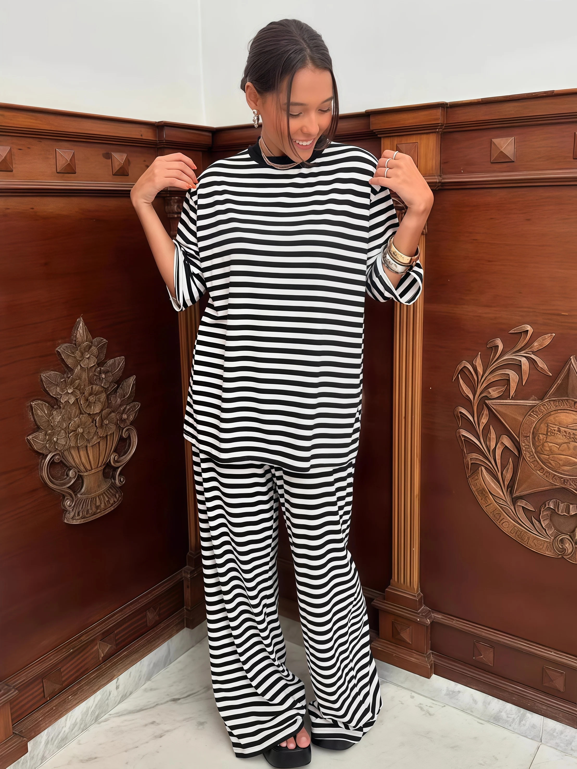 

Absobe Women Striped Short Sleeve Top Wide Leg Pants Set Contrast Loose Casual 2 Piece Outfit Street Vacation Suit 2026 New