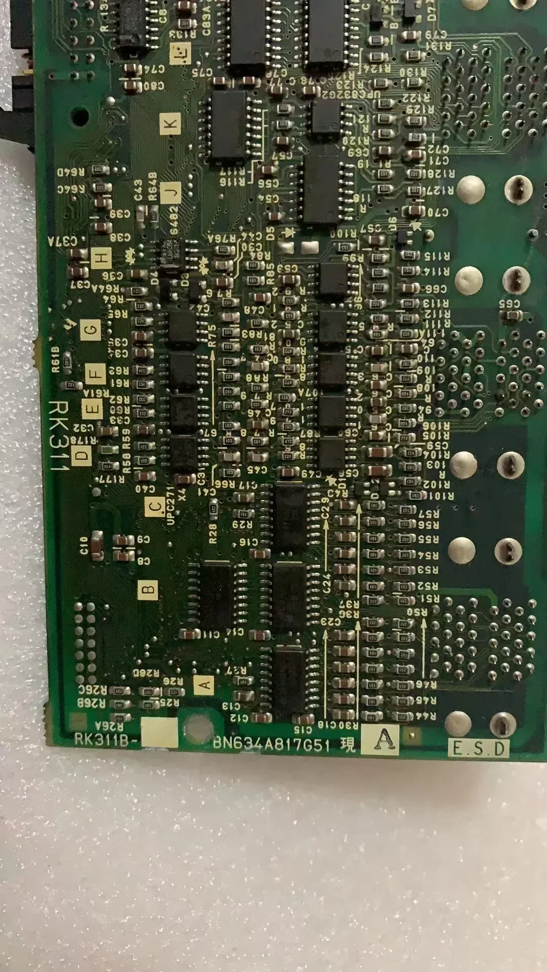 Placa de circuito usada RK311 com jacks marrons e pretos testados OK RK311B