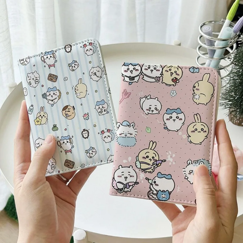 Porte-cartes Chiikawa, couverture de passeport, étui de protection de dessin animé, organisateur de voyage multifonctionnel, rangement portable pour les voyages en plein air