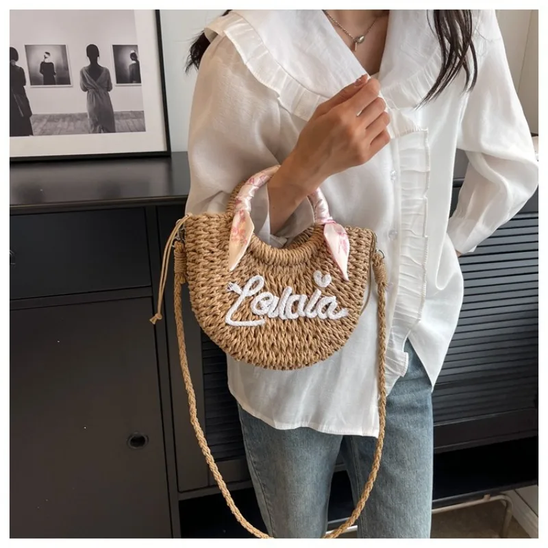 Borsa tessuta da donna di nuova moda borsa da donna portatile con cesto di verdure borsa e borsette di paglia a tracolla popolare estiva