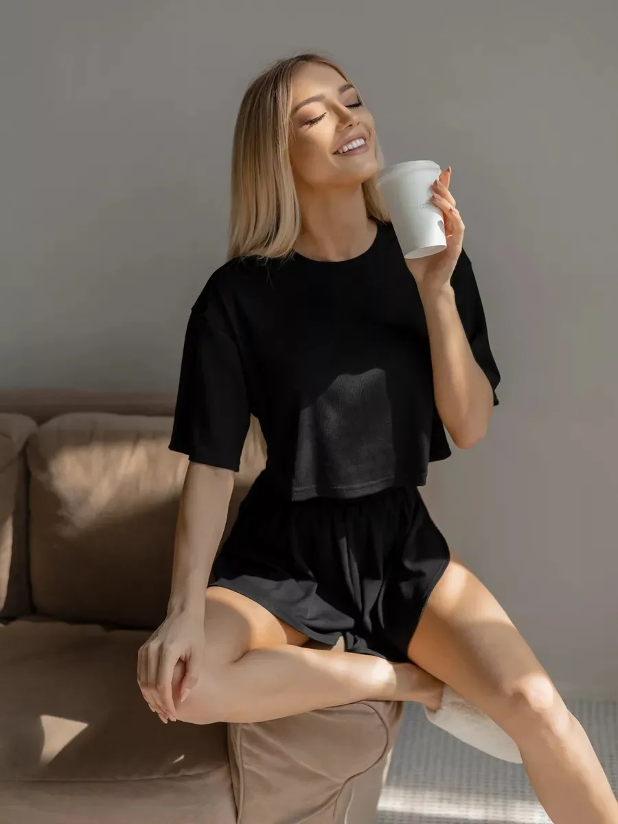 2026 Neues Sexy Damen-Pyjama-Set Kurzärmeliges T-Shirt Geteilte Shorts Pyjama 2-Teiliges Set Lässiger Rundhals Elastische Heimkleidung – Detail 17
