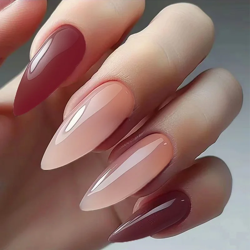 24 pieces of French fashion new short nails, women press nails, equipped with 1 jelly and 1 nail file