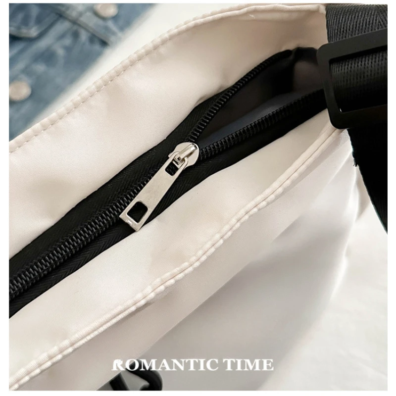 Crossbody Bag Commuter Woman's New HandBag Autumn and Winter Single Room Underarm Bag Popular Solid Color Tote Bag