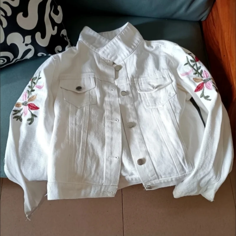 Chaqueta vaquera con flores bordadas para mujer, abrigo corto de manga larga, versión coreana, Top ajustado, primavera y otoño