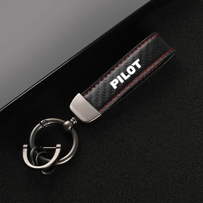 Leather car keychain horseshoe buckle jewelry key chain for  honda Pilot  with logo CAR Accessories