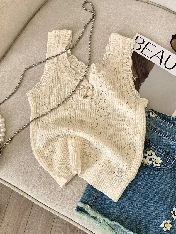 

Sweet Stylish Knitted Short Vest Women's Slim Fit Inner Wear Hook Flower Design High Quality Goods