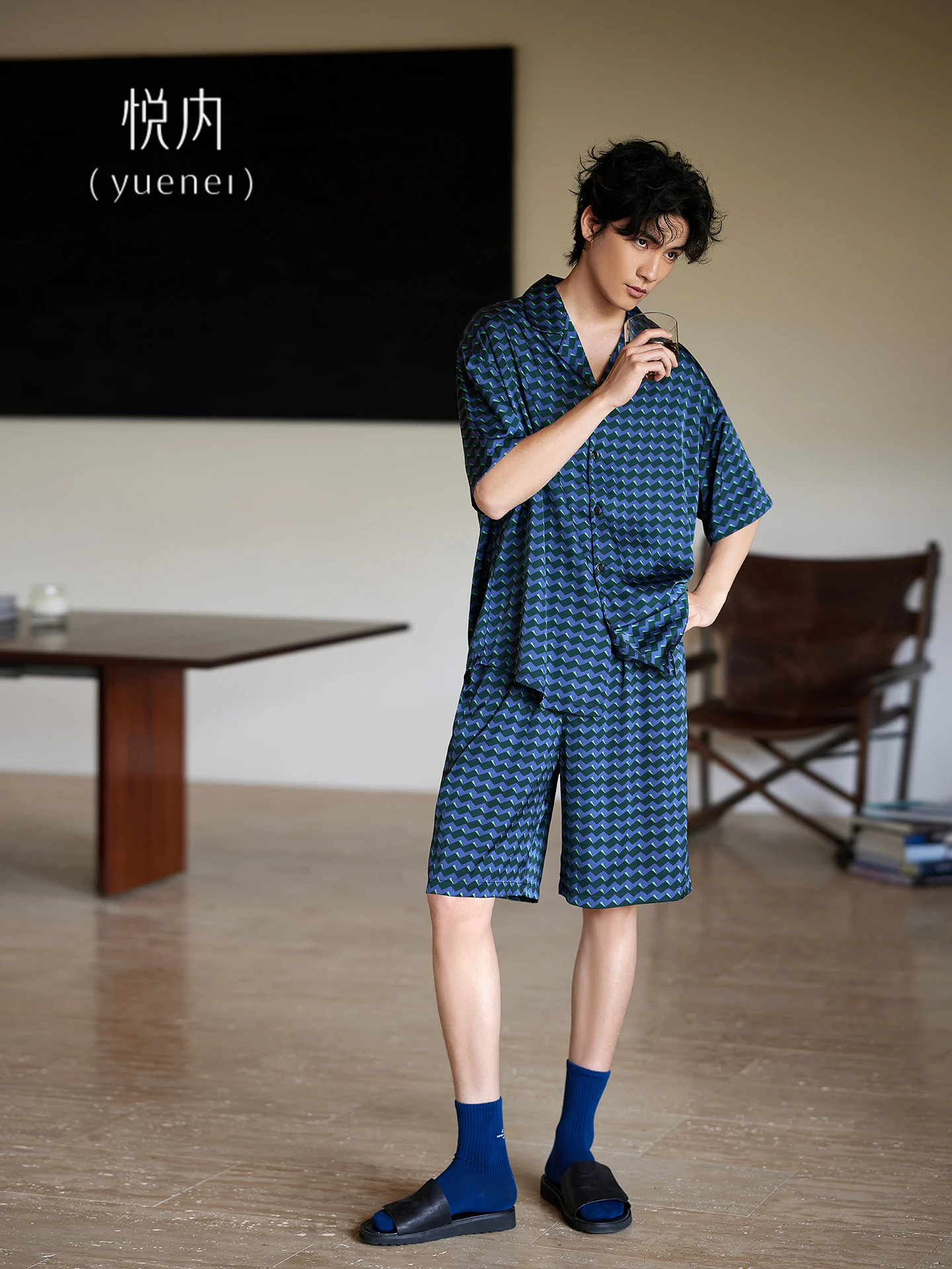 silk-pajamas-men's-summer-lightweight-short-sleeve-shorts-home-clothes-loose-fit-open-cardigan-cool-feeling-breathable