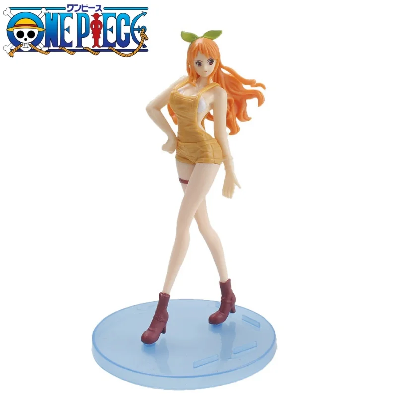Figurka Nami z One Piece 17cm