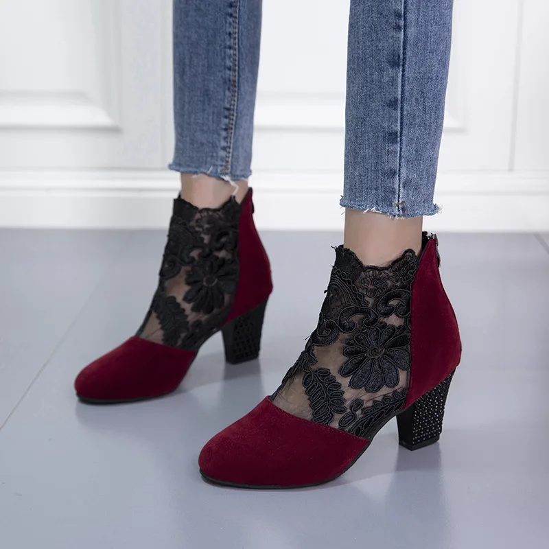 Women's Lace Heeled Shoes Fashion Ladies Roman Sandals Breathable Ladies Shoes Elegant Ladies Pumps New Mesh Sandalias2026 New image 4