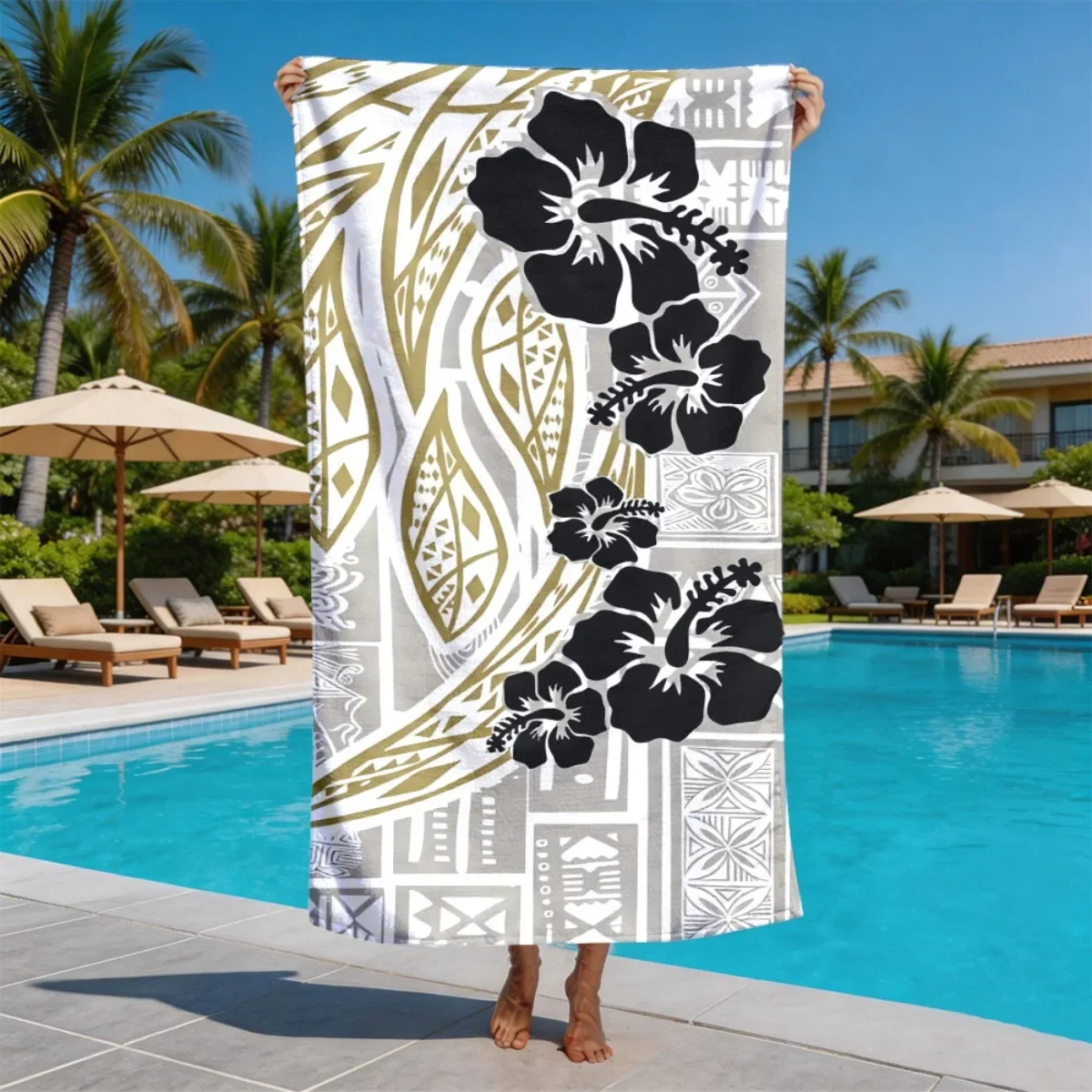 Polynesian tribal-style Hibiscus syriacus polyester microfiber beach towel is highly absorbent, suitable swimming beach outings
