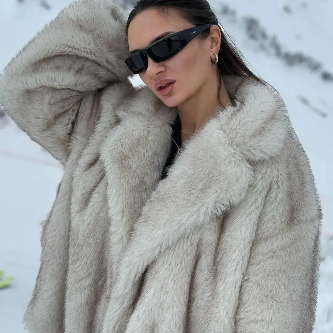 شيك الشتاء المرأة ايكو الفراء سترة التدرج بولو طوق فضفاض معطف الفرو الاصطناعي للإناث سميكة قصيرة سيدة فرو المنك سترة