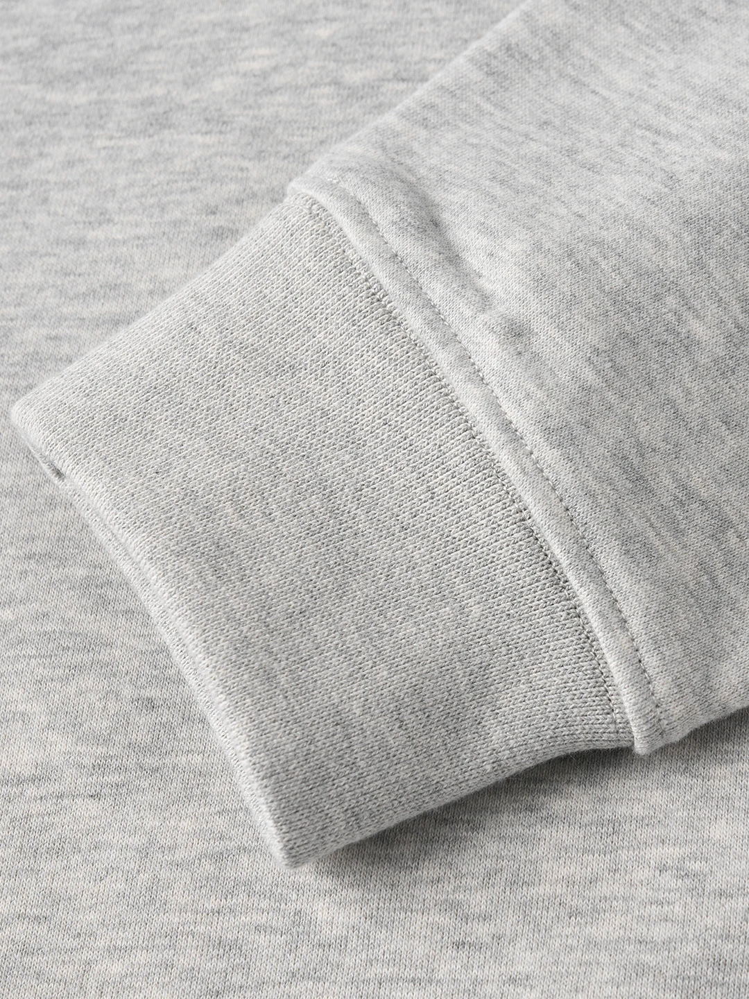 Light Warm Fce round Ne Sweatirt Carbon inding Loose Fit Embroidered Basic Crew Ne Sweatirt by Simwood for Youth