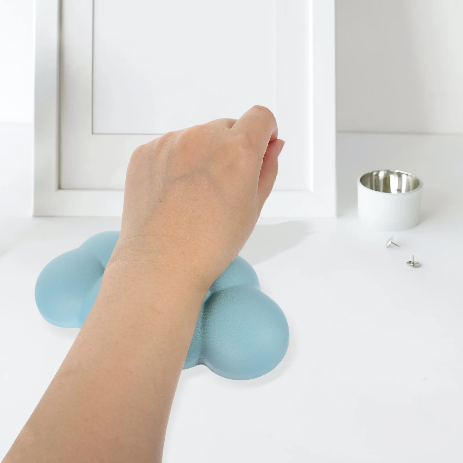 

Keyboard Wrist Rest Comfortable Supple Anti-Skid Base for Office Gaming Typing Fatigue Relief Wrist Pad Keyboard Hand Support