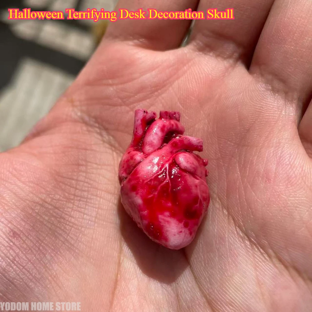 Halloween Terrifying Desk Decoration Skull - Handmade Realistic Blood Skeleton Head Figure 1:6 1:12