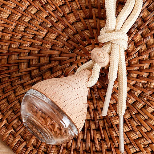 Imagen 2 del producto Ambientador vacío para coche de 6ML, colgante, botella de vidrio para Perfume con tapas de madera, botella difusora de aceite esencial para coche recargable, portátil