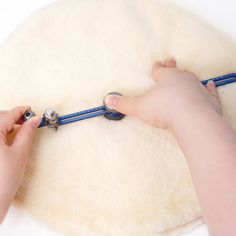 قاطعة قاطعة دائرية LLP مع قفل أمان للنسيج والورق المقوى السميك والجلد