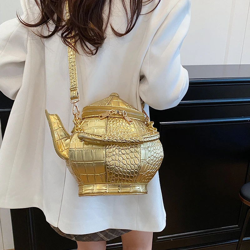 

PU Alligator Pattern Shoulder and Crossbody Bags Solid Zipper Super Cool Teapot Shape Chains Creative Women's Handbags 2026 New