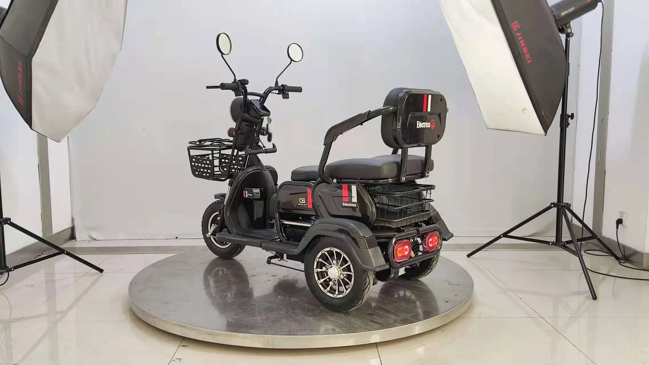 most popular 3 wheel electric motorcycle passenger 60v 800w  tricycles scooters with padals