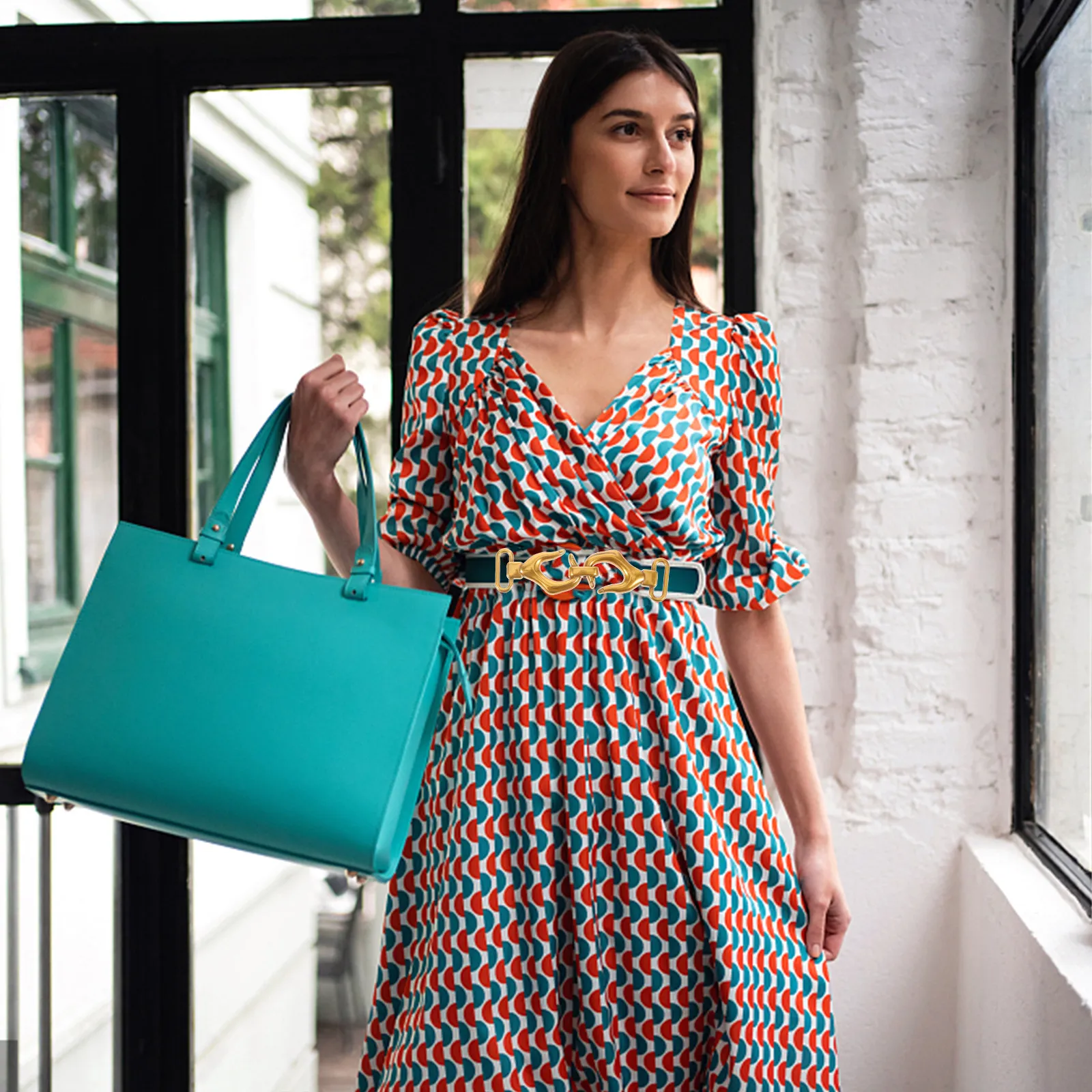 

Металлическая застежка-пряжка для пальто, свитера, кардигана, накидки, шали, платья, пояса. Прочная, долговечная, гладкая.