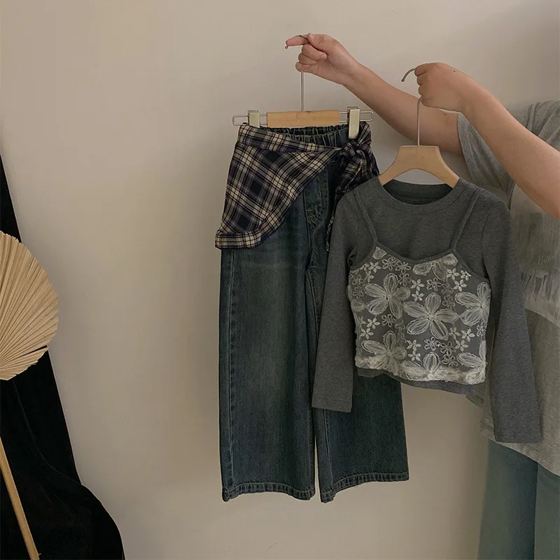 

Girls Autumn New Lace Flower Fake Two-piece Top2025Plaid Butt Curtain Casual Jeans Two-Piece Set