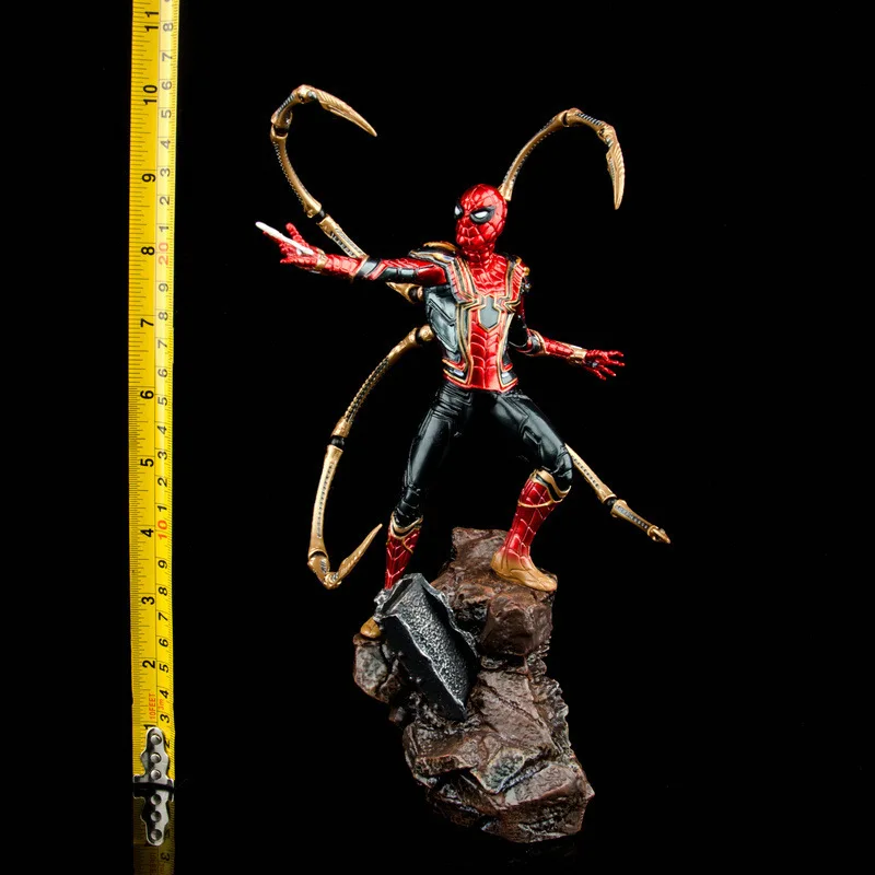 23cm Spider-man Action Figure Avengers The Paw Can Be Moved And The 1/10 Figure Model Toy Ornament Collectible Figures Gift Toy