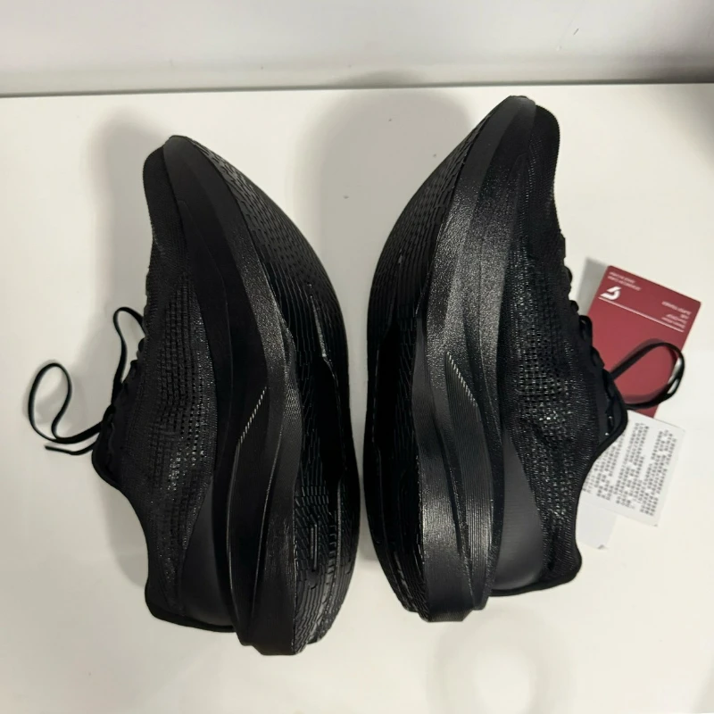 Original Brand Jogging Shoes Men Women Top Quality Running Shoes For Unisex Carbon Plate Sport Shoes Couples Soft Sole Gym Shoe