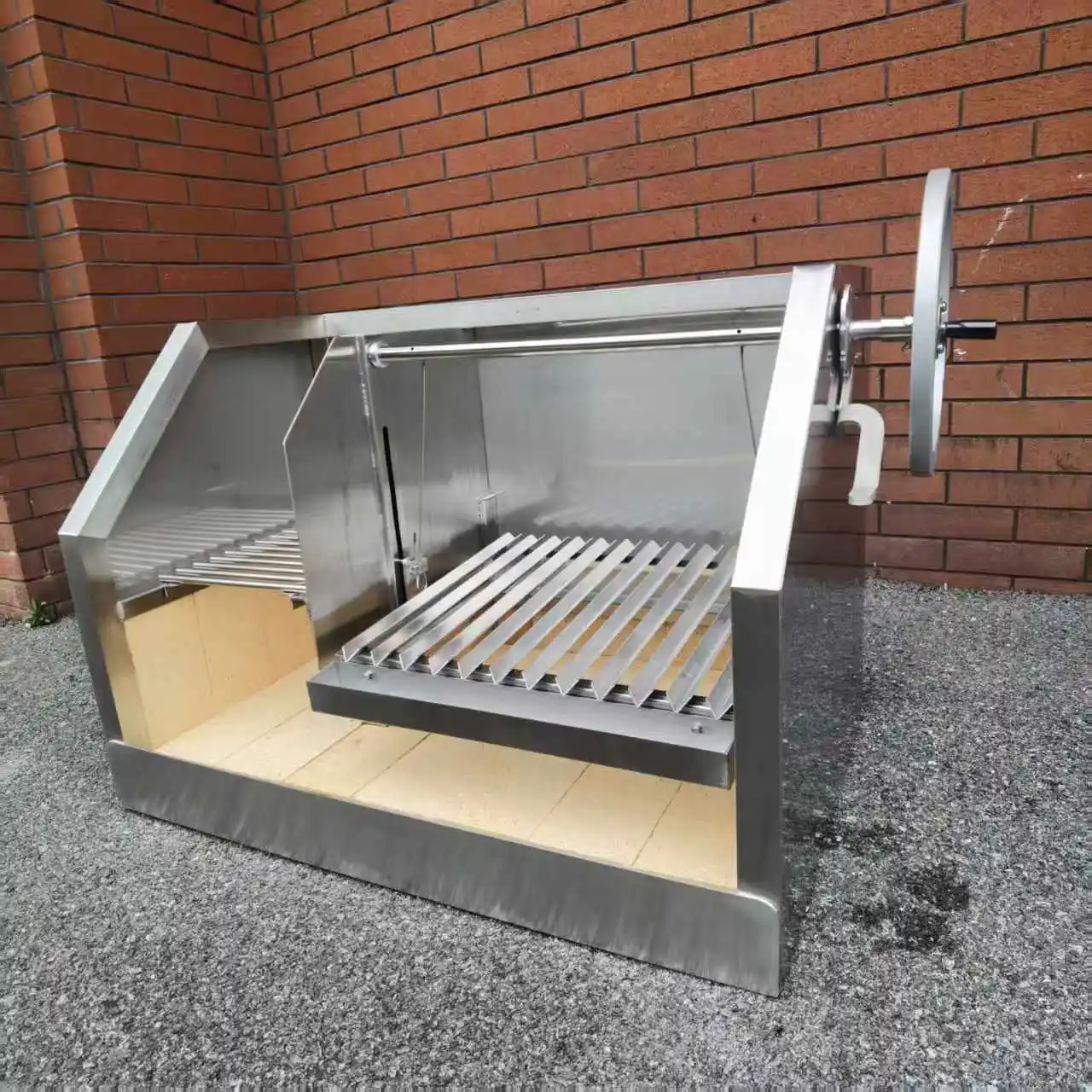 Wood Charcoal Adjust Height Argentina Grill  Stainless Steel Firebricks Asado Parrilla/ Santa Maria / Argentine Grill  GK880A