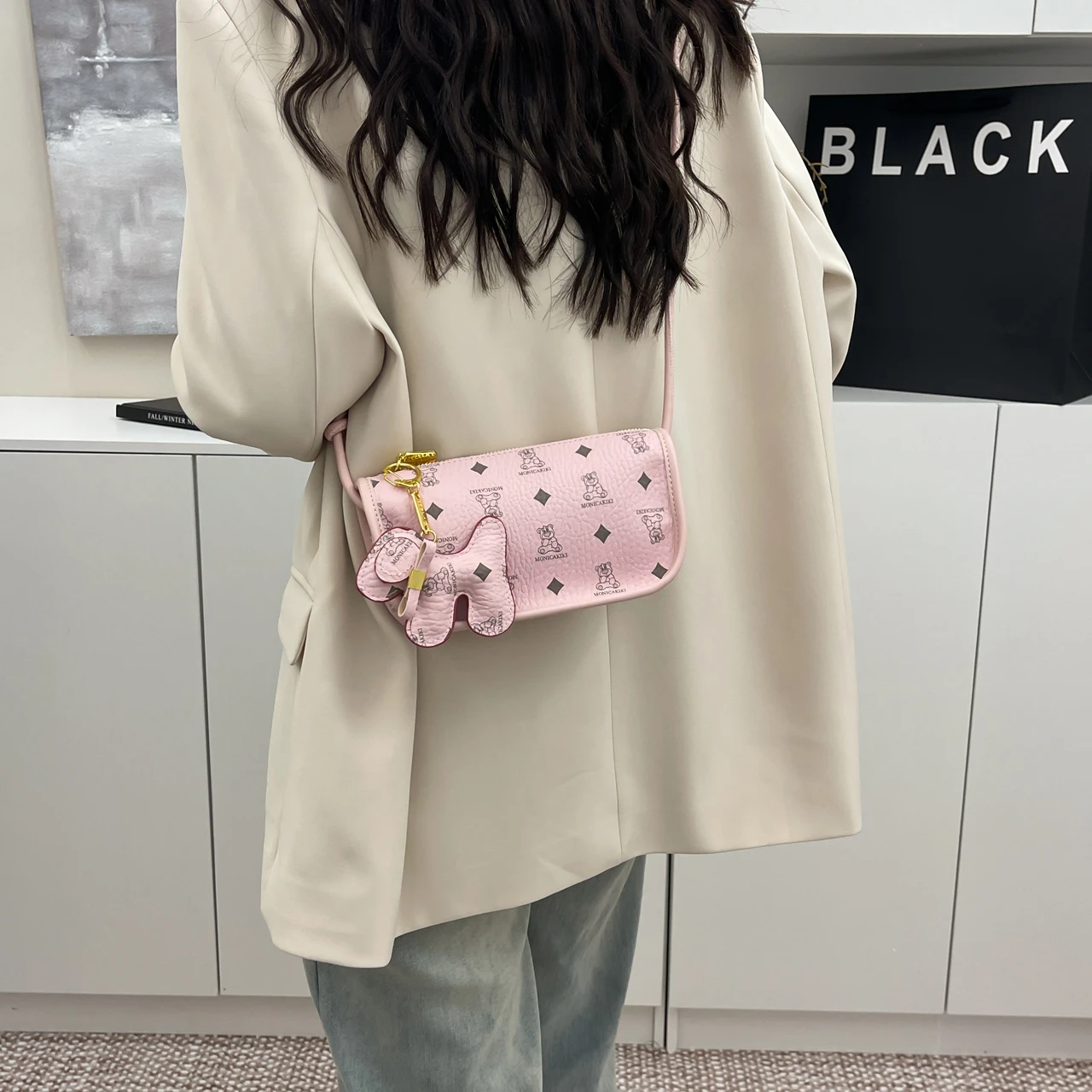 

Classic Women's Tote Bag Premium Leather Designer Crossbody Handbags Luxury Shoulder Messenger Purse Elegant Brand