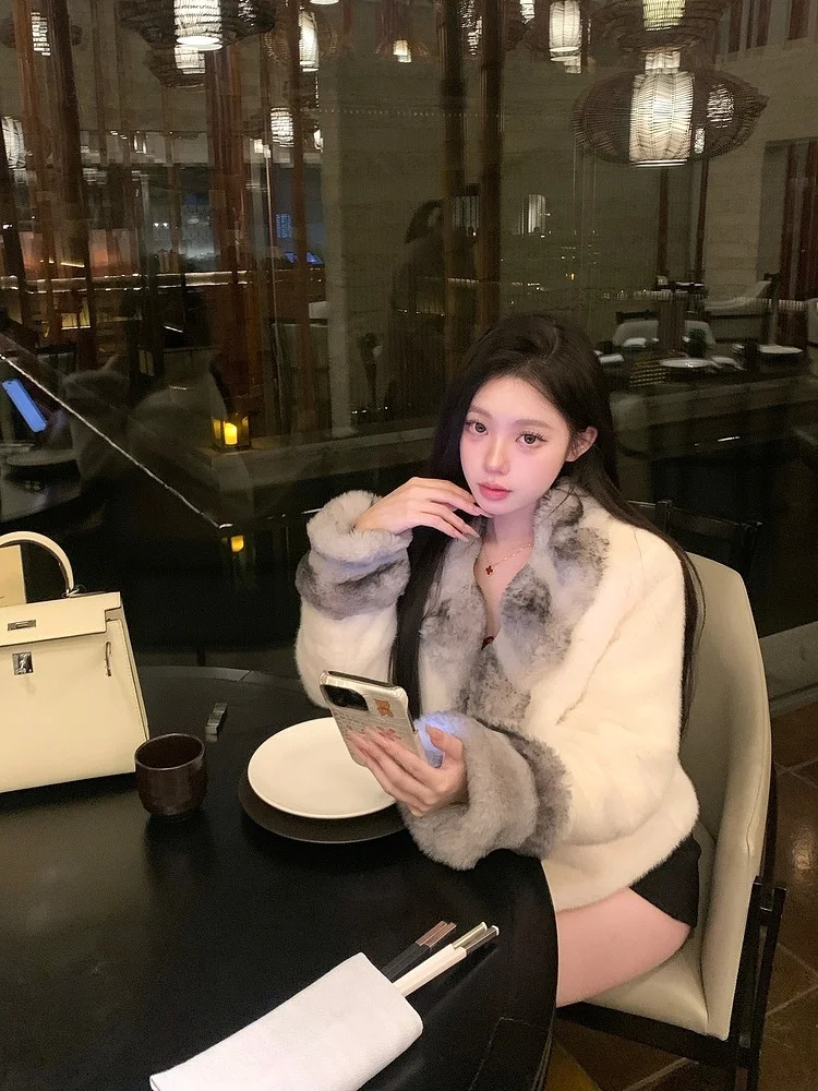 

M900 White Fluffy ort Coat for Women Autumn Winter Sle Casual Faion Ladies Premium Quali Cact Size Trendy