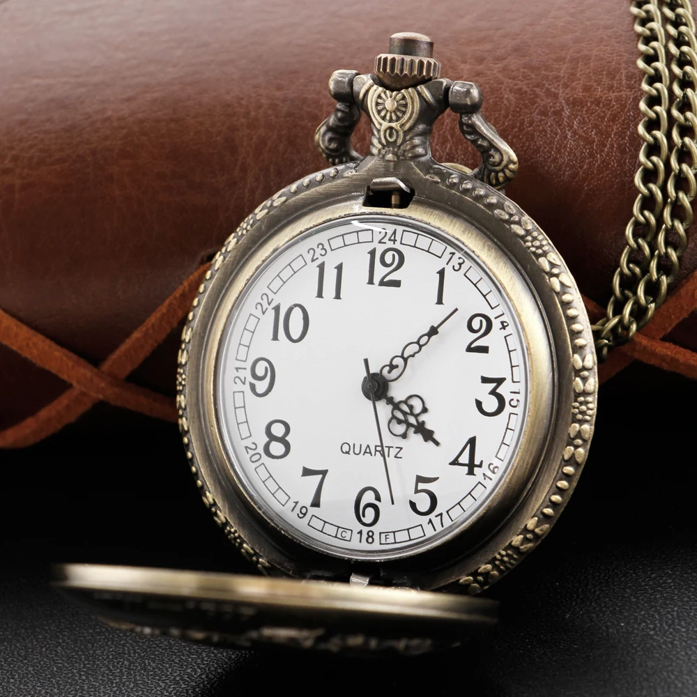 Antique 1797-1997 Sea Sailing Exquisite Relief Quartz Pocket Watch Retro Men's Fob Chain Clock Women's Want Chain Pendant